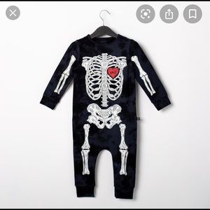 Rags to Raches Skelly' glow in the dark 2020